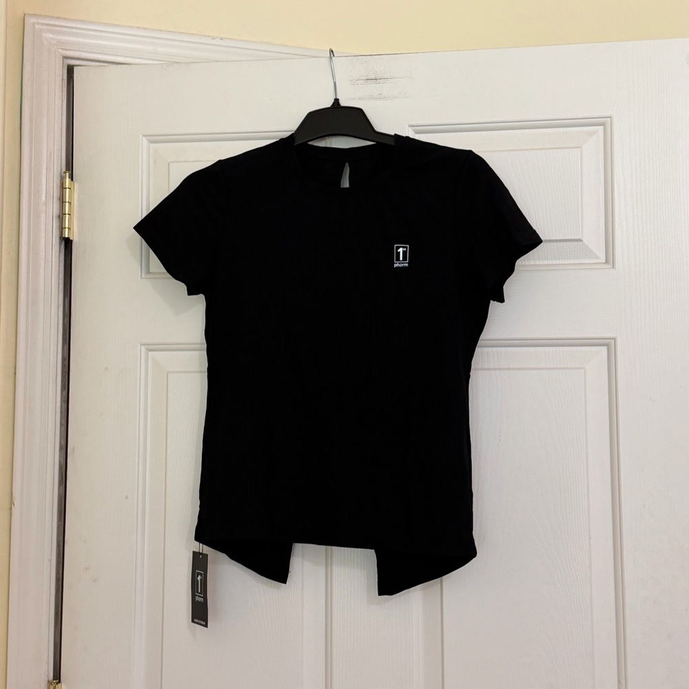 NWT 1st Phorm Solid Black Split Open Back Athletic Workout Tee Top Size Small S
